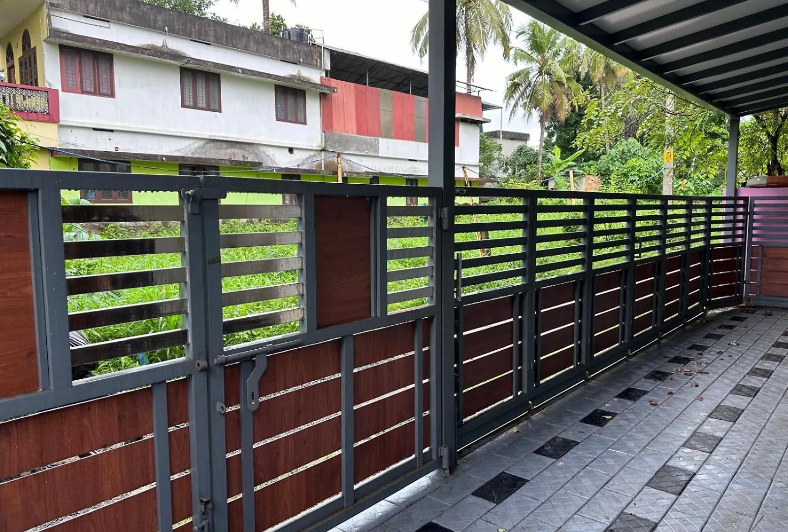 Db Guest House Arimpur - Unmarried Couples And Stag Groups Not Allowed Thrissur